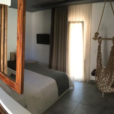 Aellia Hotel & Suites Leros Lakkion Екстер'єр фото