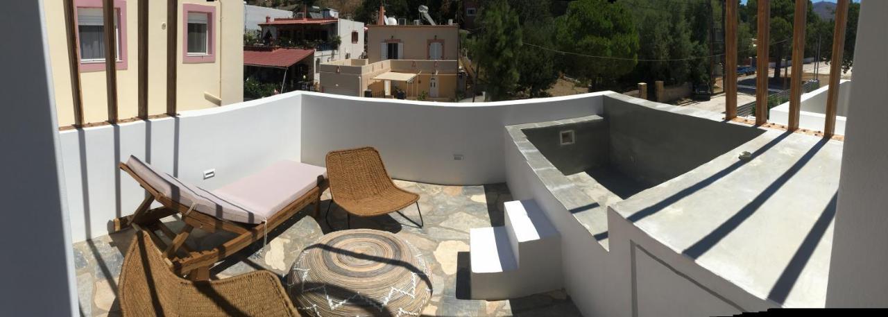 Aellia Hotel & Suites Leros Lakkion Екстер'єр фото